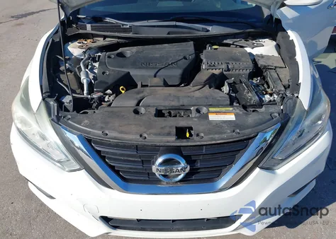 2018 Nissan Altima 2.5 S z USA, uszkodzony, nr VIN 1N4AL3AP9JC161154